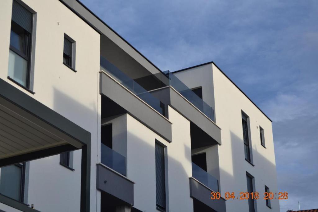 My Paradies - Njivice Penthouse*** Exterior photo