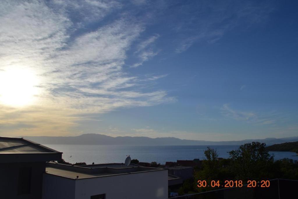 My Paradies - Njivice Penthouse*** Exterior photo